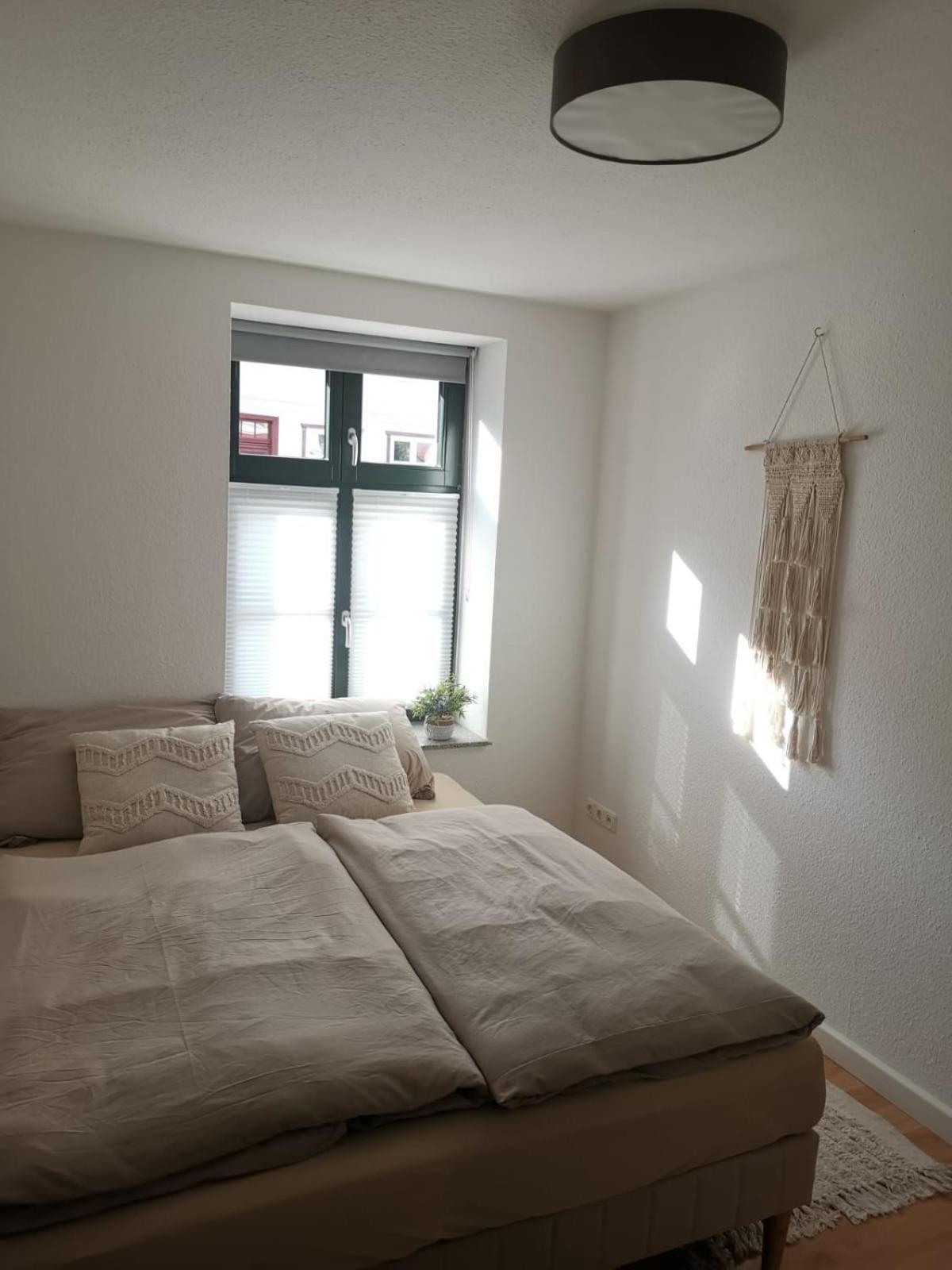 City-Apartment Mit Parkplatz & Fahrradraum! Nur 300M Zum Stadthafen 슈베린 외부 사진